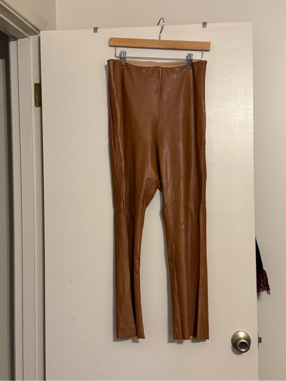 Commando Faux Leather Leggings in Cognac Brown